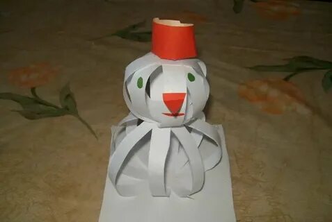Снеговик из полосок бумаги