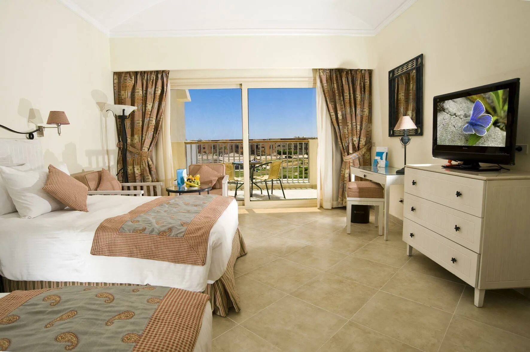 Crystal bay resort 5. Sunrise Grand select Crystal Bay Resort 5*. Sunrise Grand select Crystal Bay 5 *. Sunrise Grand select Crystal Bay Resort 5 Египет Хургада. Grand Resort Hurghada 5 номера.