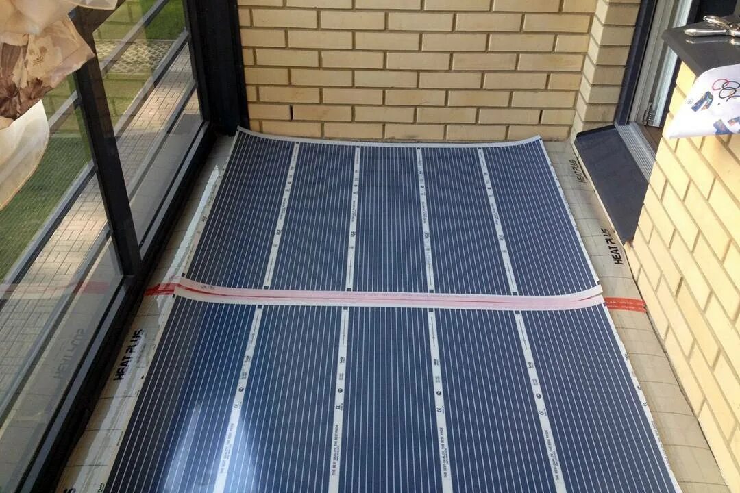 Укладка теплого пола на балконе. Тёплый пол электрический на болконе. Электрический пол на балкон. Кабельный теплый пол на балконе. Электрический пол на балконе.