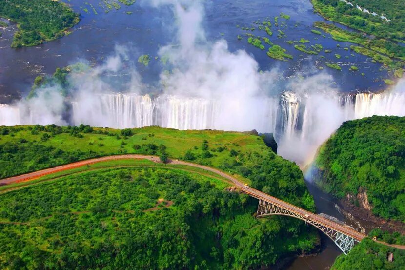 гейзер флай, штат невада, сша. столбы выветривания маньпупунёр. семь природных чудес. северный урал плато маньпупунер. маньпупунер (мансийские болваны).