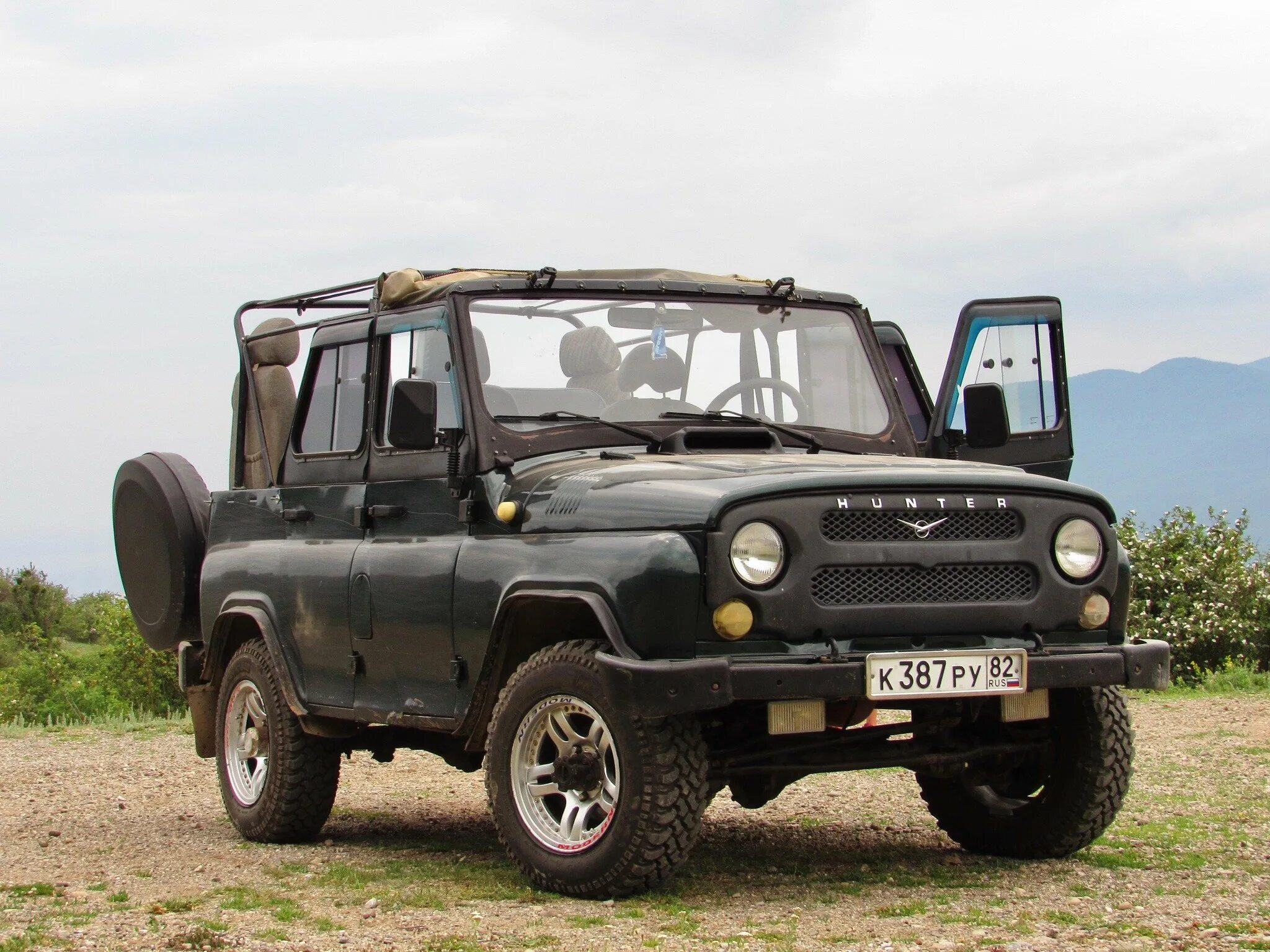 Где купить уазик. УАЗ 3151 Hunter. УАЗ Хантер 3151. UAZ (УАЗ) 3151. UAZ 3151 Hunter.