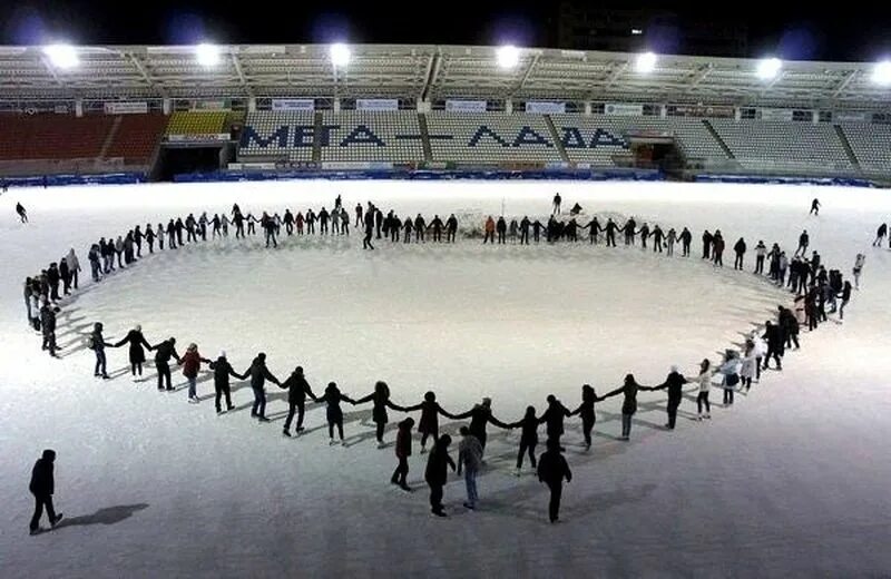 Волгарь каток расписание. Каток Степанова Тольятти. Каток на СТК Степанова Тольятти. Каток Анатолия Степанова Тольятти. Торпедо Тольятти каток.