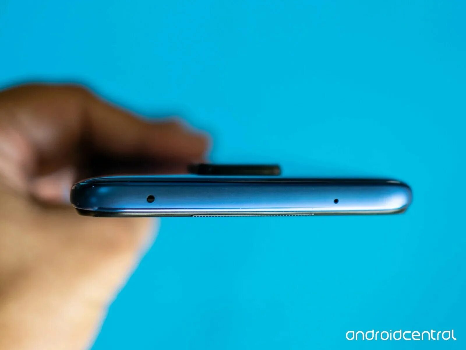 Oneplus 8 pro инфракрасная камера. Есть ли в телефоне ик порт. Ик порт для смартфона. Siemens c65 ик порт. Самсунг а 22 s 5 g ик порт.