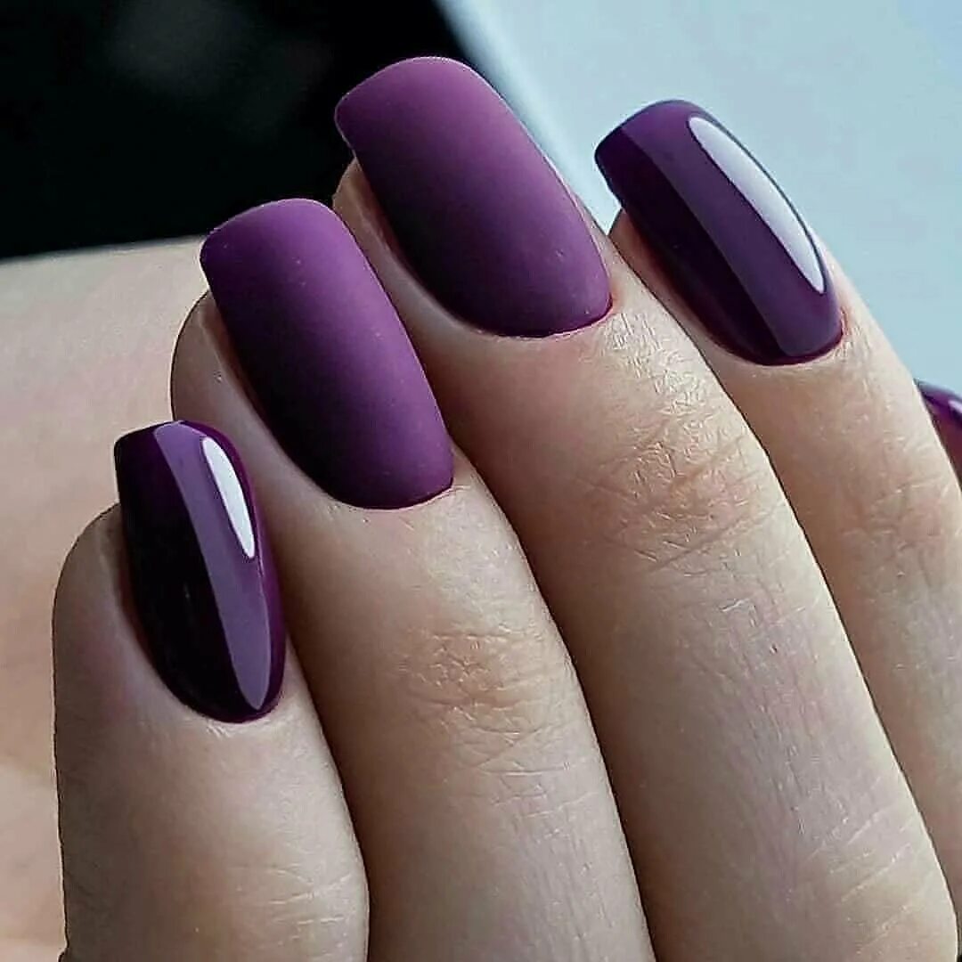 Фиолетовый маникюр. Матовый маникюр. Фиолетовые ногти. Красивый фиолетовый маникюр. Фиолетовые ногти 2024