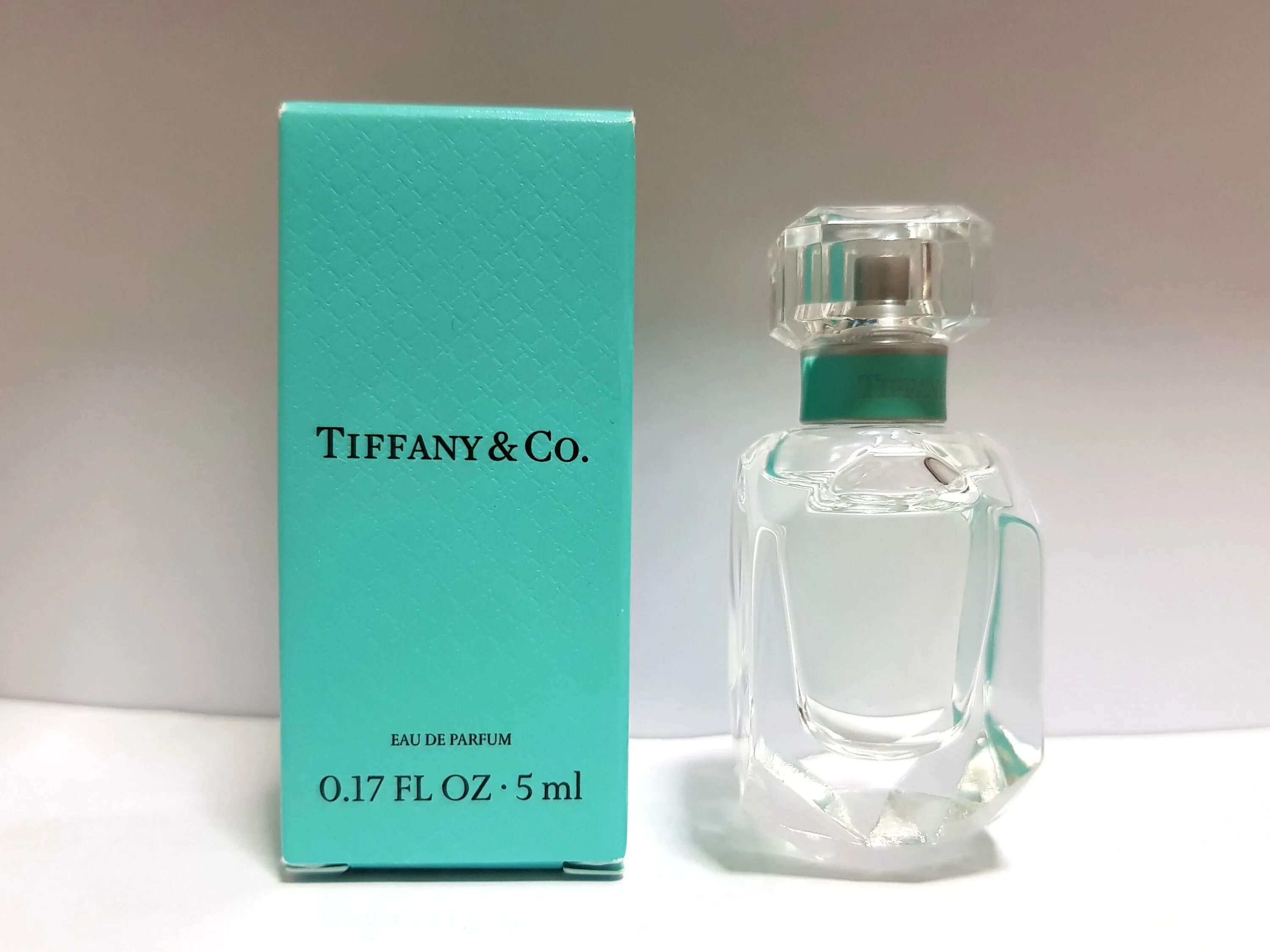 Tiffany духи купить. Тиффани духи 50мл. Туалетная вода Tiffany Tiffany & co Sheer. Tiffany Tiffany & co EDP, 75 ml. Tiffany & co Eau de Parfum w 75ml Luxe.