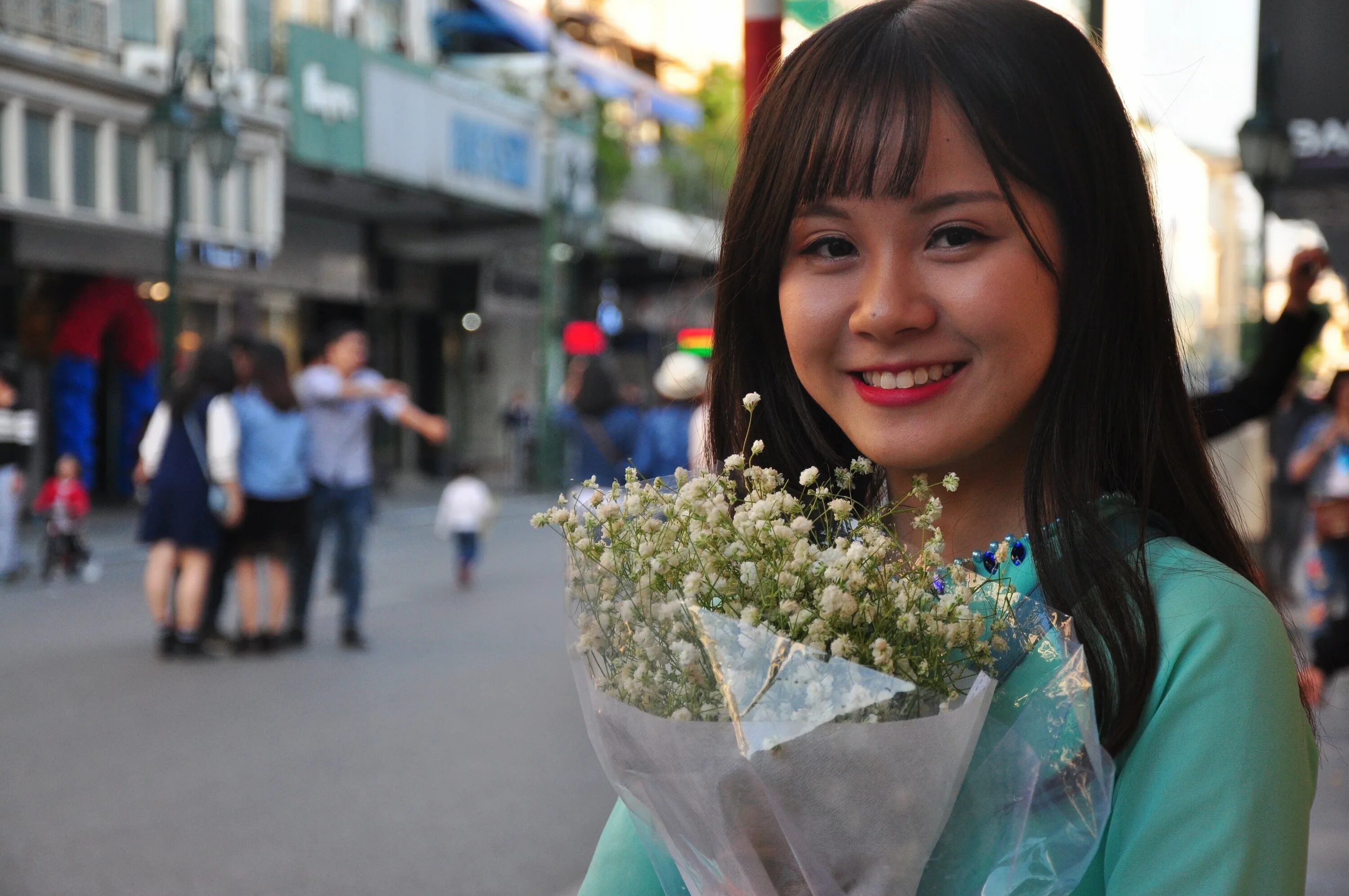 Vietnamese girl. Вьетнамские женщины. Вьетнамки девушки. Вьетнам девушки. Вьетнам девушки обычные.