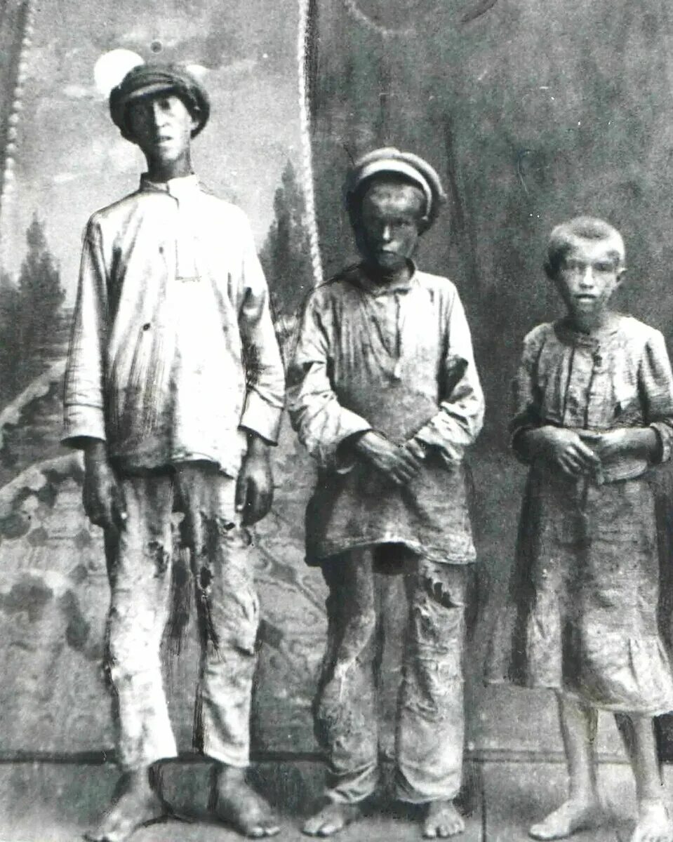 Голодающим Поволжья 1922г. Голодомор 1921 1922 в Казахстане. Голод в Поволжье 1921—1922 годов.