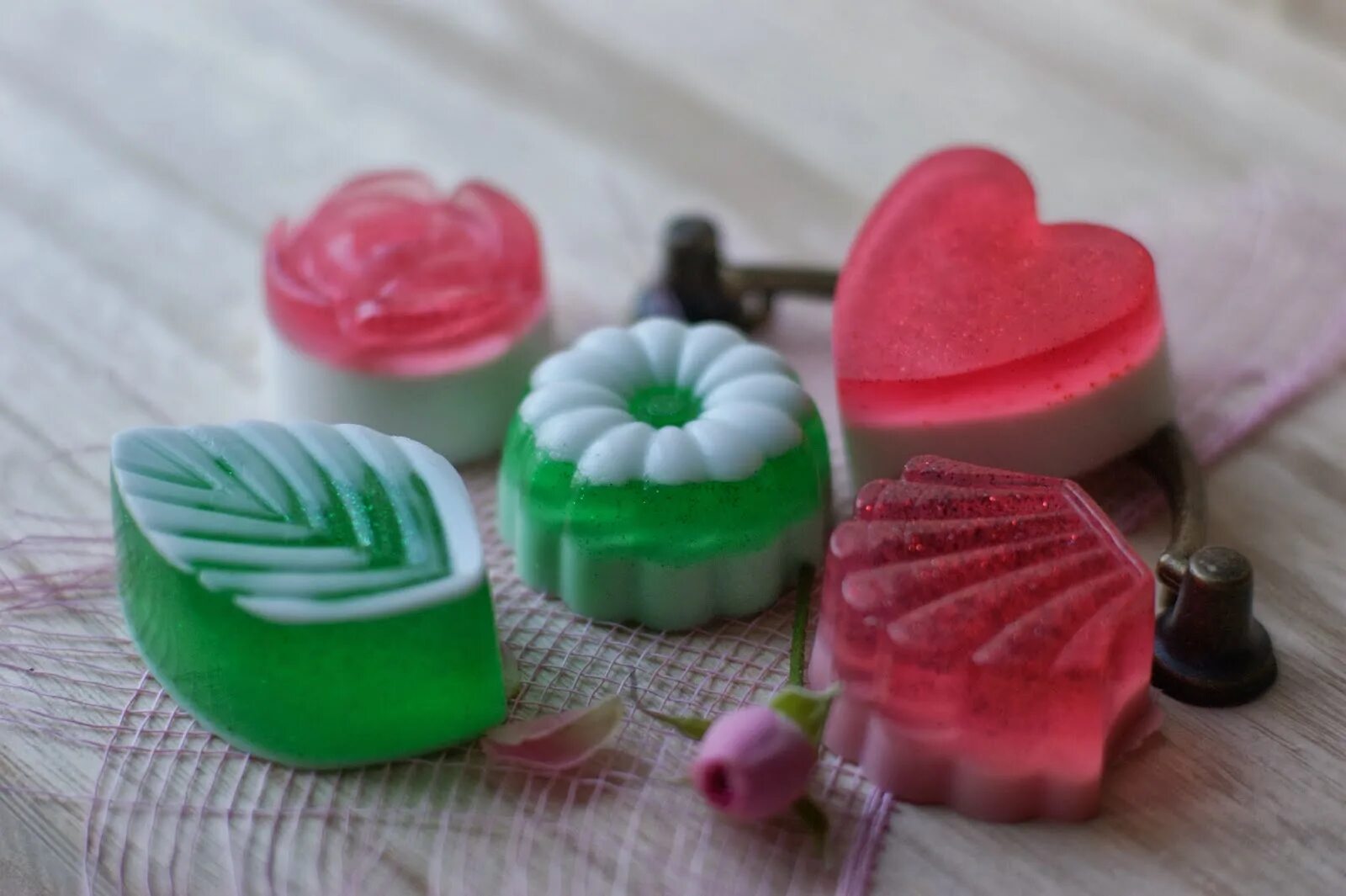 сделать из мыла фигурки. сделать из мыла фигурки. карвинг по мылу. сделать из мыла фигурки. необычное мыло.