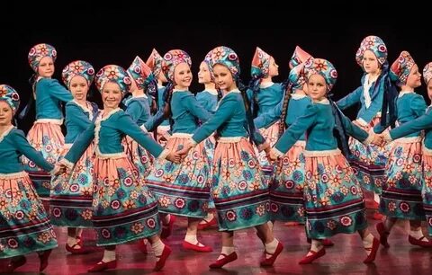 Этот творческий коллектив состоял из трех