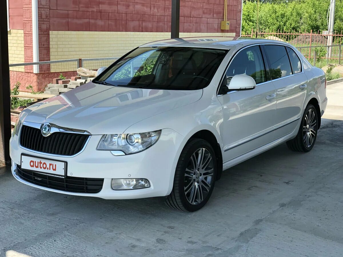 Куплю суперб б у. Шкода Суперб 2012. Skoda Superb II 2012. Шкода Суперб 2012 1.8. Superb 2 Skoda 2012.