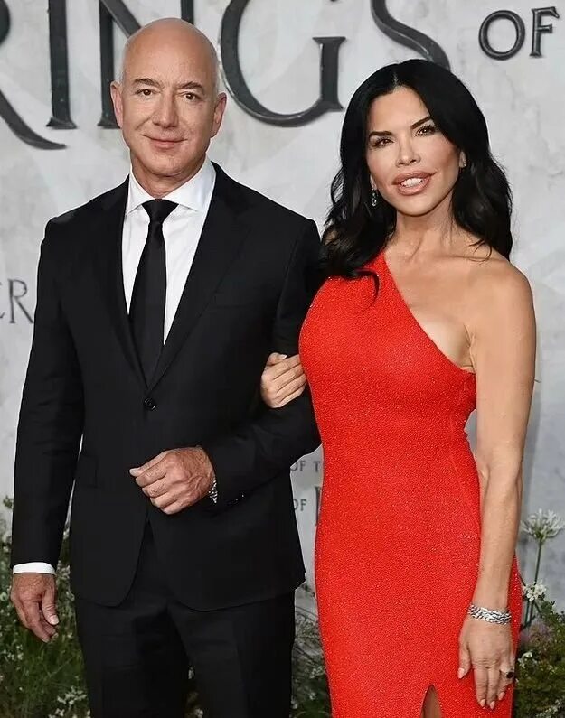 Inside Jeff Bezos' Mysterious Private World Beyond His Billions