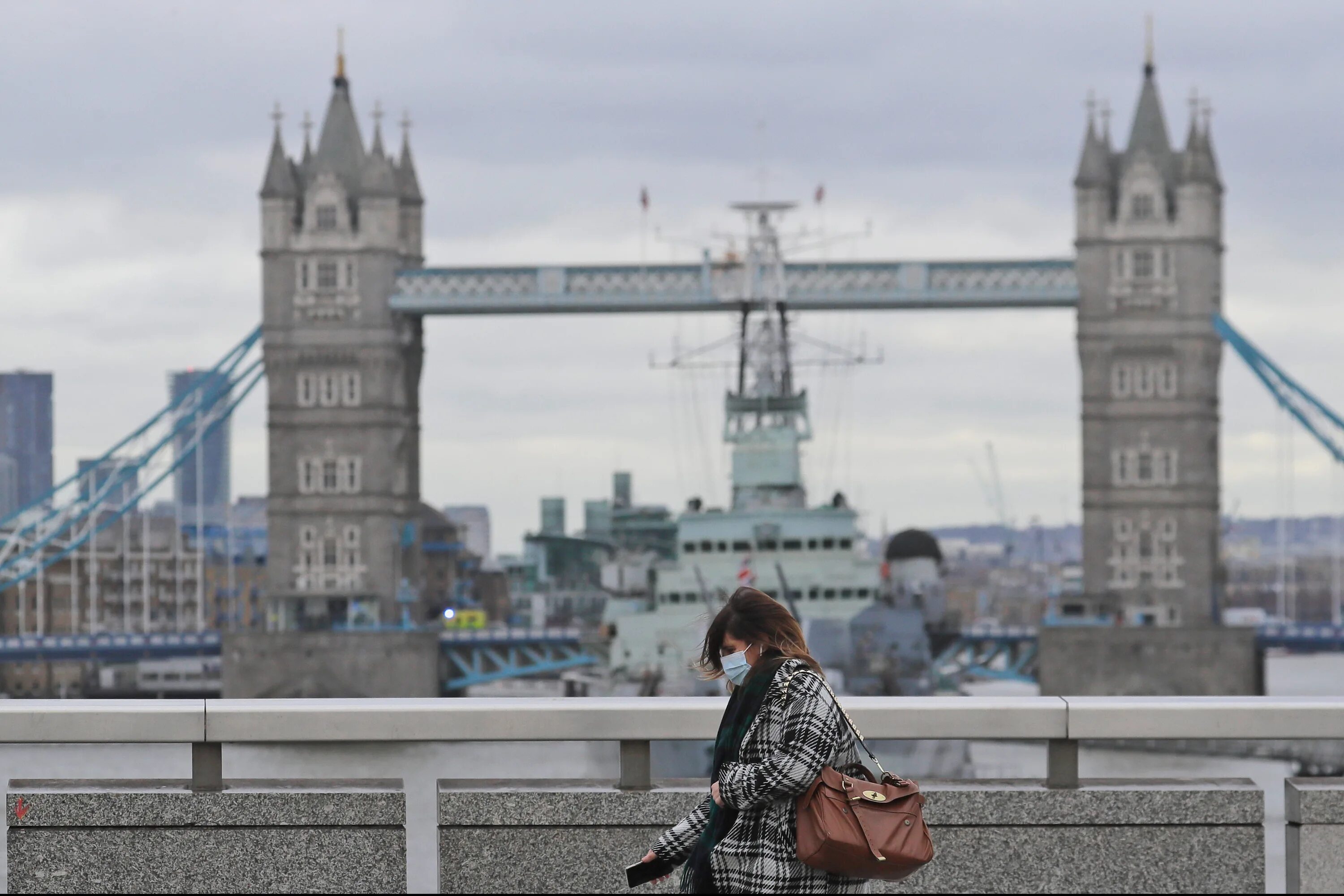 She in london. Стиль лондона в одежде. Негин мирсалехи. She in london. Лондонский стиль одежды.