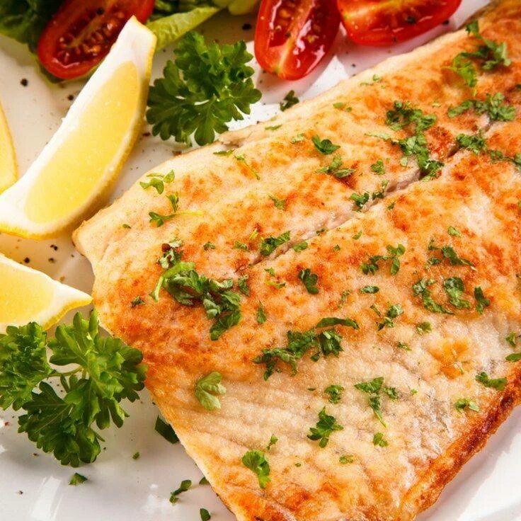 Как вкусно приготовить филе пангасиуса. Филе пангасиуса. блюда из пангасиуса. камбала блюдо. камбала в духовке.