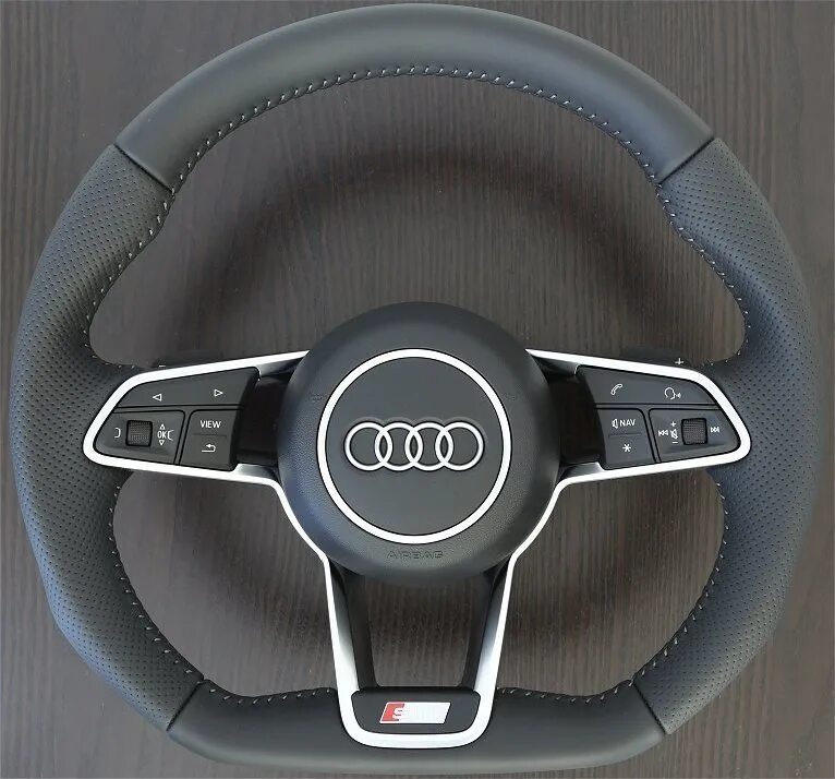 Руль Ауди а5 2010. Audi RS q7 Steering Wheel. Руль Audi TT 8p. Руль Audi a3 2022. Руль пятерки