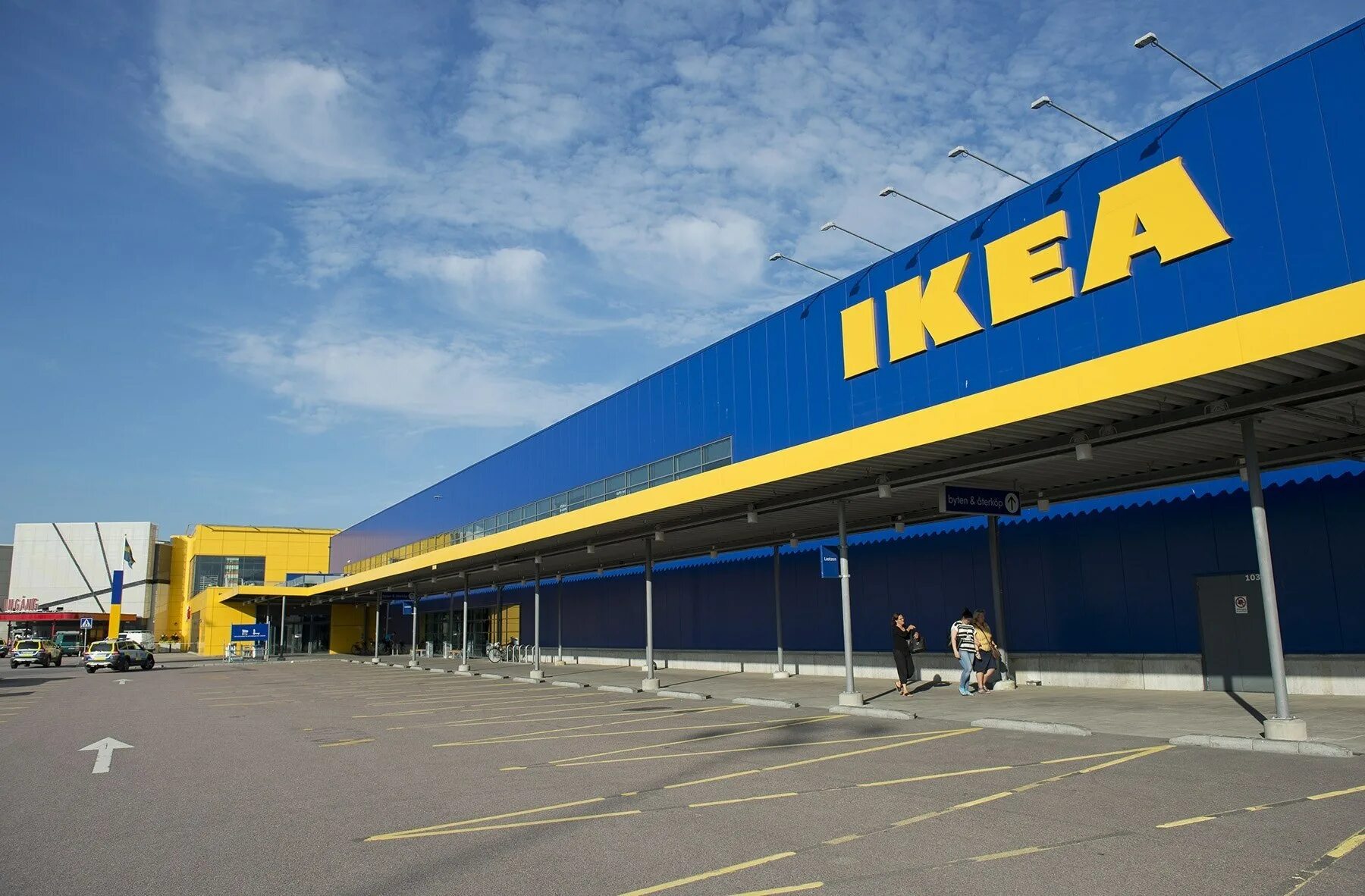 Сколько магазин икеа. Сколько магазин икеа. Выручка икеа по странам. Ikea магазин. Магазин икеа в москве.