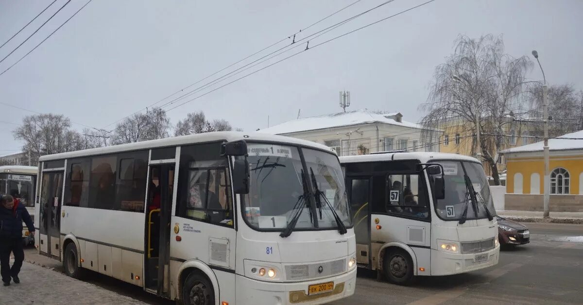 Сколько ехать до иванова на автобусе. Автобус Кострома Ярославль. Автобусы Иваново. Автобус Иваново Кострома. Ярославль Иваново автобус.