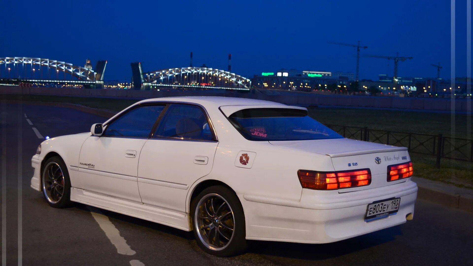 Toyota mark 2 100 tourer v. Check mark 2. Toyota mark 100 кузов. Toyota chaser 1992. Toyota mark 2 100 кузов.