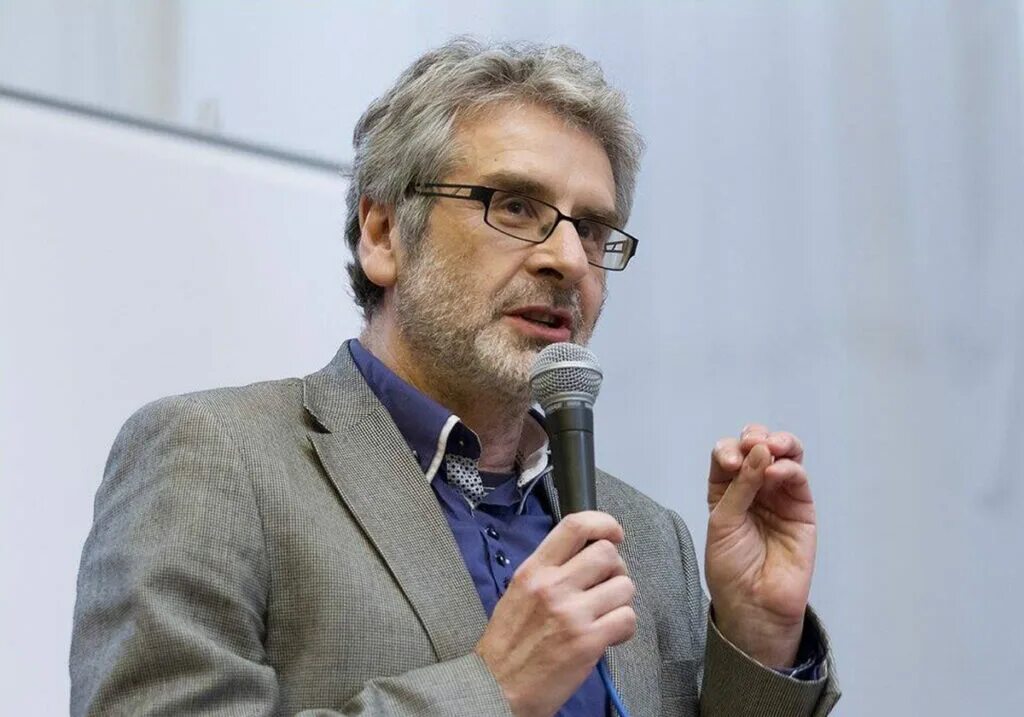 Профессор федосеев аллергомед. Центральный профессор. Тулупов владимир васильевич воронеж. Профессор зильбер анатолий петрович. Центральный профессор.