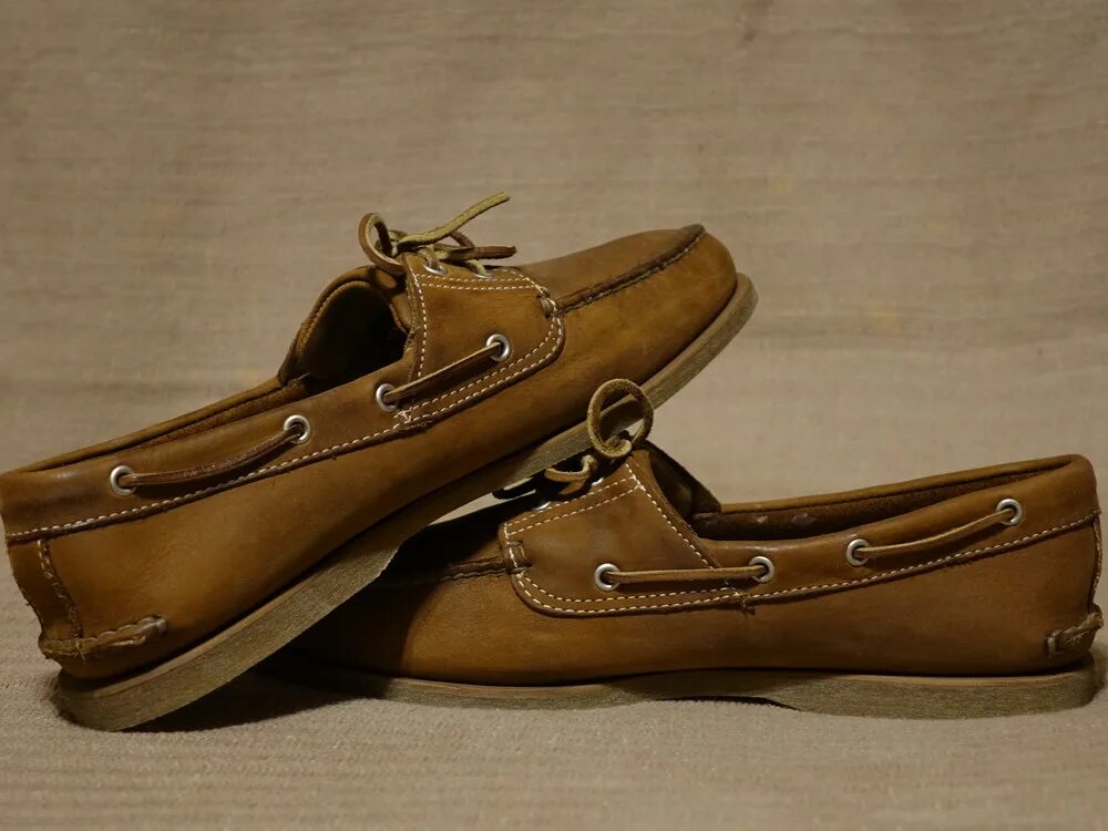 Кожаные топсайдеры. Докерс топсайдеры нубук. timberland топсайдеры мужские из нубука. timberland топсайдеры светлый нубук. топсайдеры с пистолетами.
