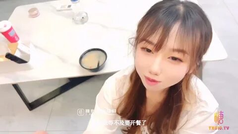 最 新 超 人 气 爆 乳 貌 美 少 女 小 桃 酱 饥 渴 女 友 性 爱 星 期 日 吃 完 鸡 巴 主... 