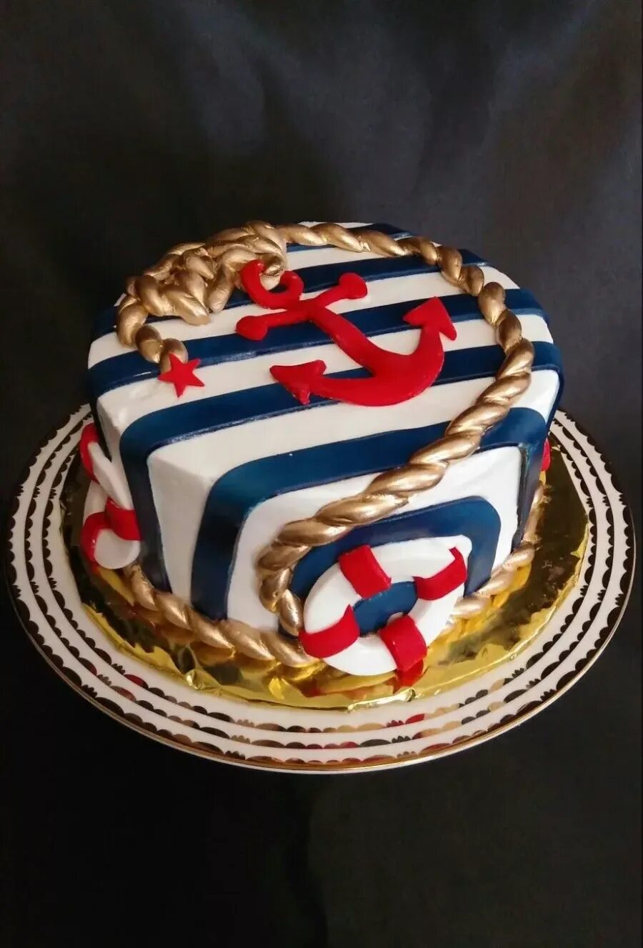 Торт в морском стиле. Торт морской флот. Торт с морской тематикой для мужчины. Торт для моряка. День рождение морского флота
