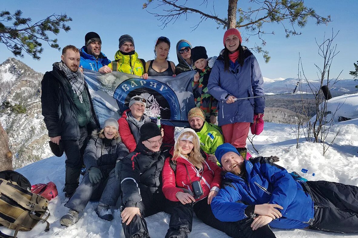 Отдых в башкирии зимой с детьми. Отдых в башкирии зимой с детьми. Озеро банное башкирия глц. Абзаково горы зимой. Иремель гора зимой.