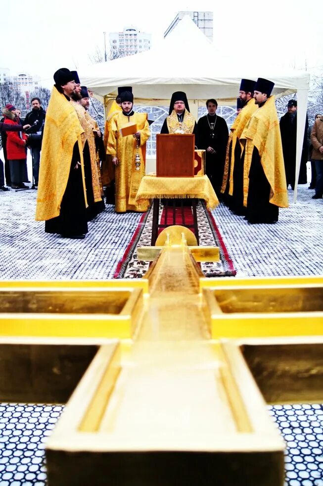 Храм иова на можайке духовенство. Храм патриарха иова на можайке расписание. Храм патриарха иова на можайке расписание. Храм святителя иова на можайском шоссе. Церковь на можайке.