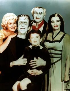 Pat woodell munsters