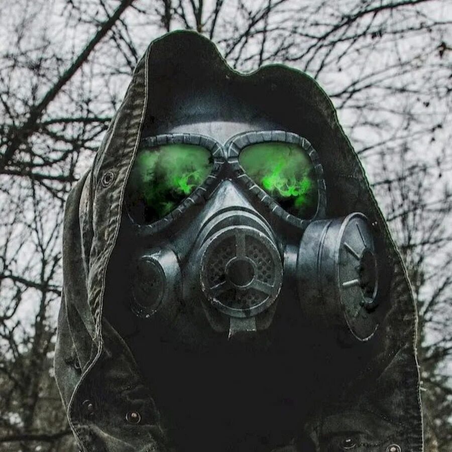 Сталкерить что это. Chernobylite противогаз. Сталкер Чернобыль Лайт. Chernobylite сталкеры. Чернобыль сталкер в противогазе.