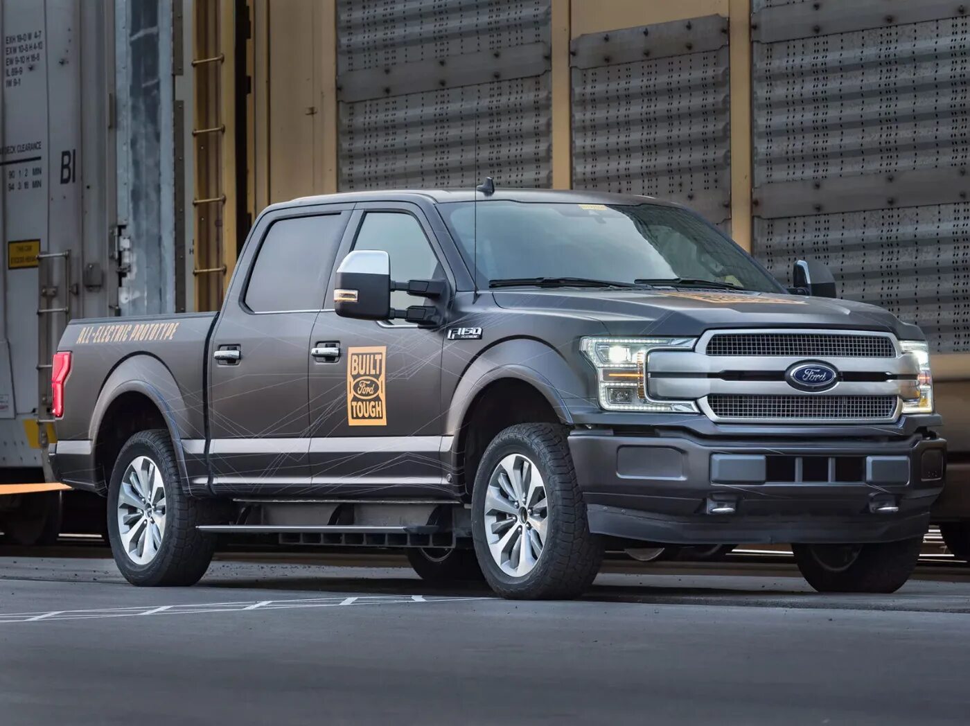 Рынок пикапов. Ford Pickup f150. Ford f150 Electric. Пикап Ford f-150. Американский Форд f 150.