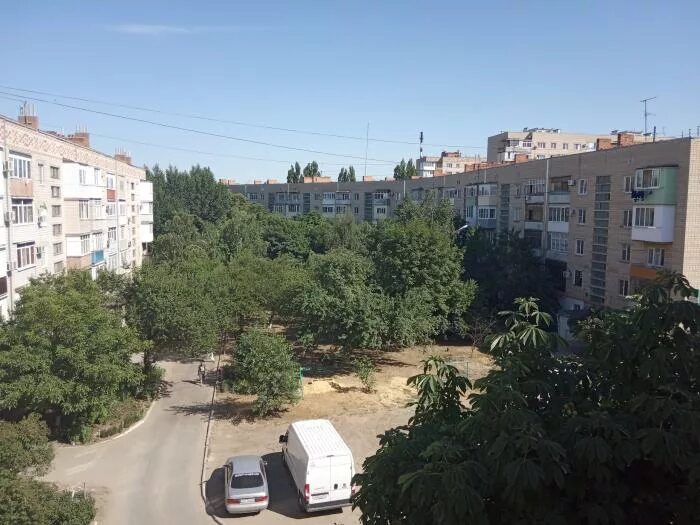 Каменск-шахтинский улица красная 54. Каменск-шахтинский улица красная 68б. Каменск-шахтинский ул красная 56. Красная 50а каменск шахтинский. Горького 54 каменск шахтинский.