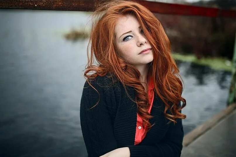 Redhead 18. Певица Ларсен. Красивые рыжие. Девушка с рыжими волосами. Милая рыжая девушка.