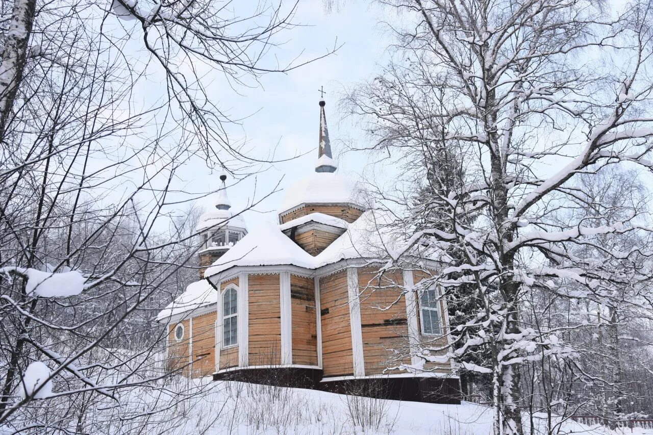 Храм апостола Петра (Марциальные воды). Церковь апостола Петра Карелия. Церковь св.апостола Петра в Марциальных Водах. Церковь Марциальные воды Карелия.