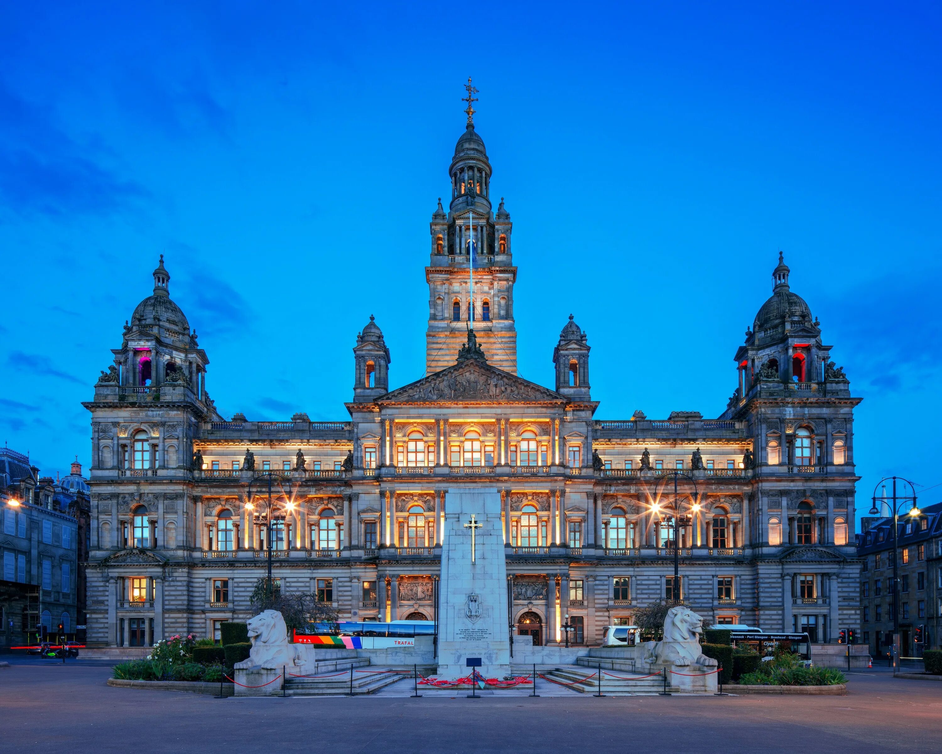 Глазго. Глазго город в Шотландии. Glasgow в Шотландии. Здание городского совета Глазго. Глазго Шотландия достопримечательности.