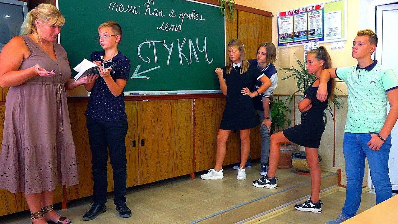 Валентина ивановна даниэль daniel boy. Лагерь влог. Даниэль бой старый лагерь. Даниэль бой лагерь пчелка. Daniel boy лагерь.