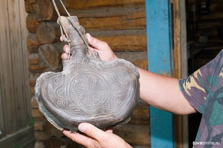 Бортха. Когээржик тыва. калмыцкий бортха. утварь тувинцев. калмыцкая посуда бортха.