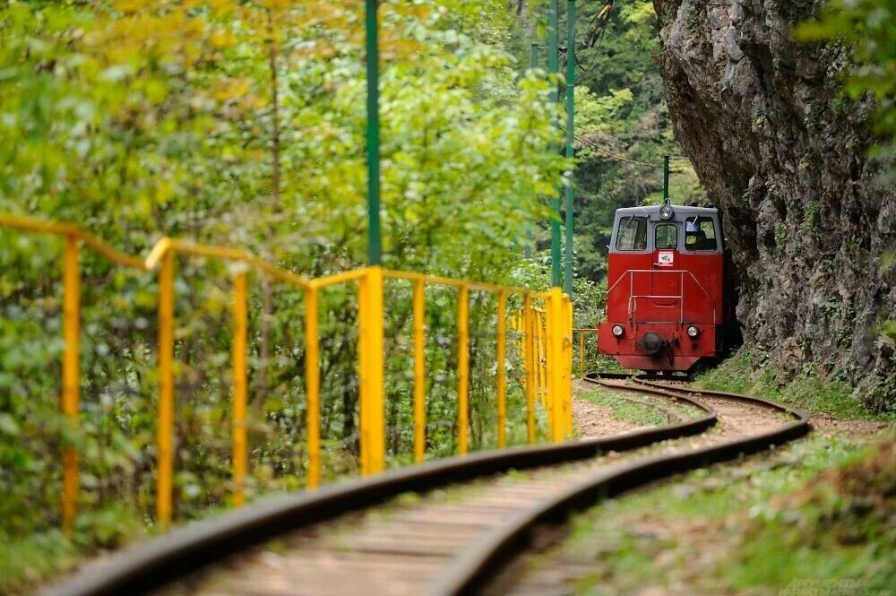 расписание автобусов апшеронск гуамка. гуамское ущелье поезд. гуамское ущелье паровозик расписание. гуамка расписание. гуамское ущелье расписание.