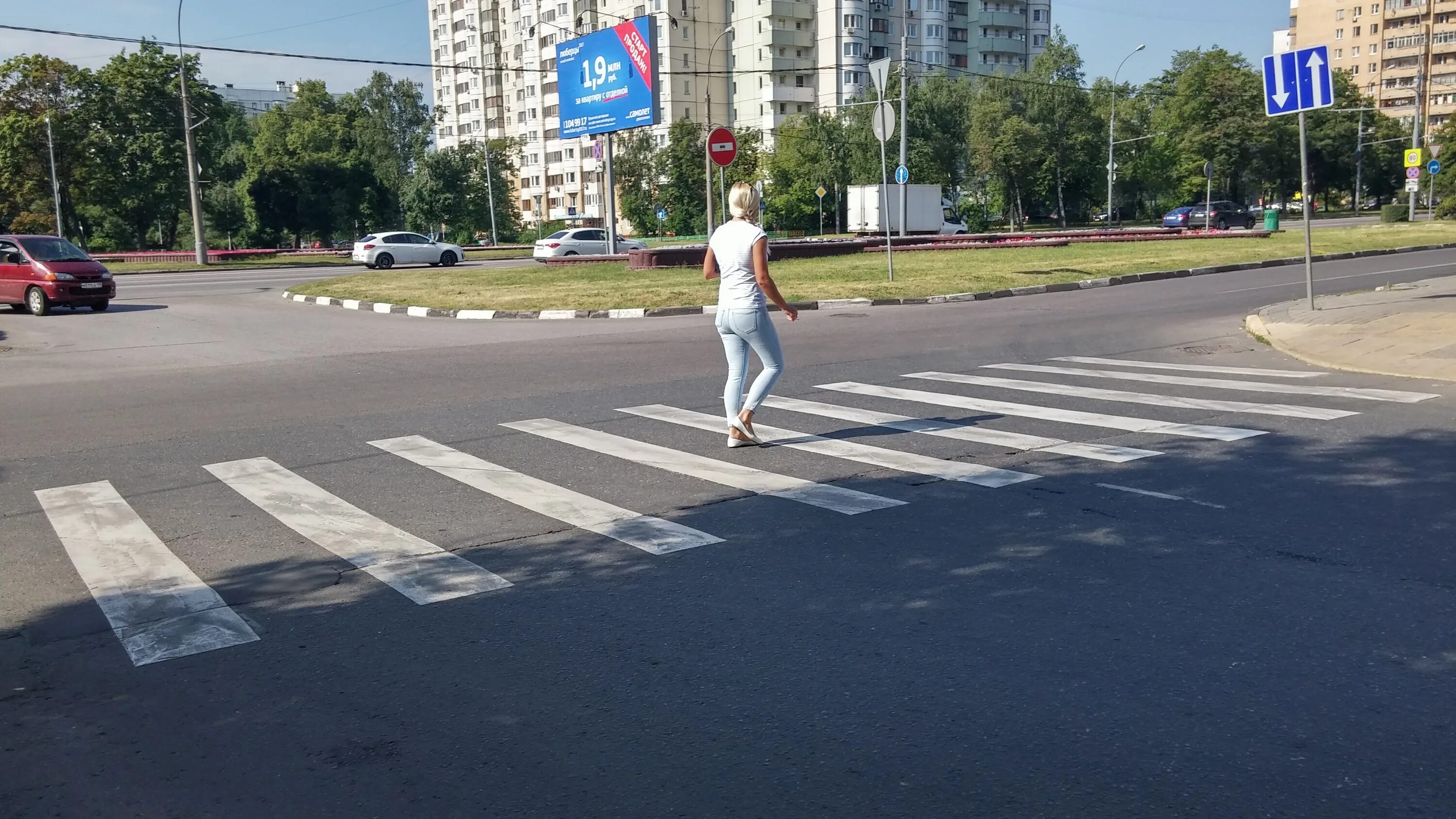 объявление маски в общественных местах. магазин пешеход ялуторовск. магазин пешеход. пешеходный переход в виде метки. стиль пешеход бауманская.