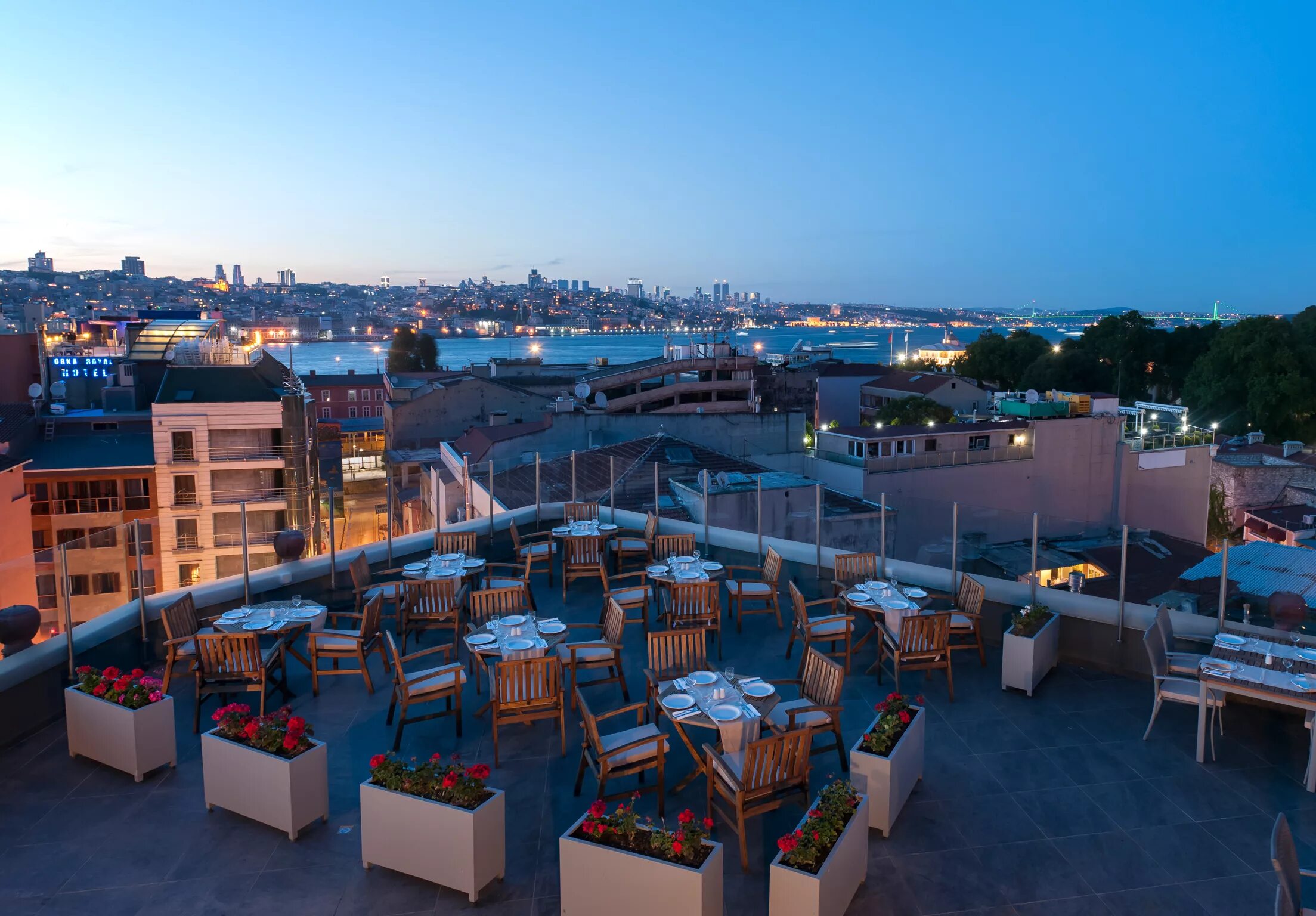 Double tree by hilton istanbul piyalepasa 5* (стамбул). Double tree by hilton istanbul topkapi. Doubletree by hilton стамбул. Doubletree by hilton стамбул. Doubletree by hilton istanbul topkapi 4*.
