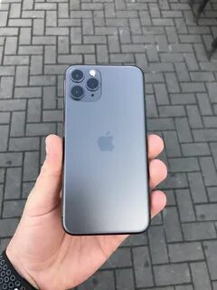 Iphone 11 pro space
