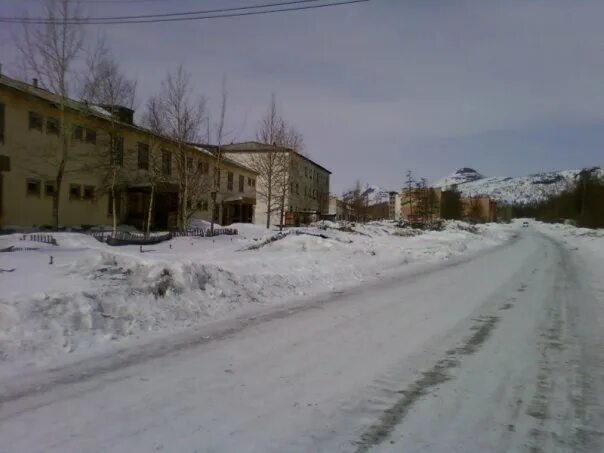 Как называется поселок между карамкеном и палаткой. Посёлок карамкен хасынского района. карамкен поселок магаданская область. карамкенский гок. талая карамкен.