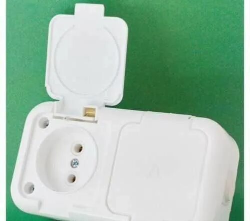 Шторки с крышкой сер. Розетка уличная ip66 легранд. Розетка панельная p20k6a. Розетка сп 1 мест. Розетки 220в наружной установки.