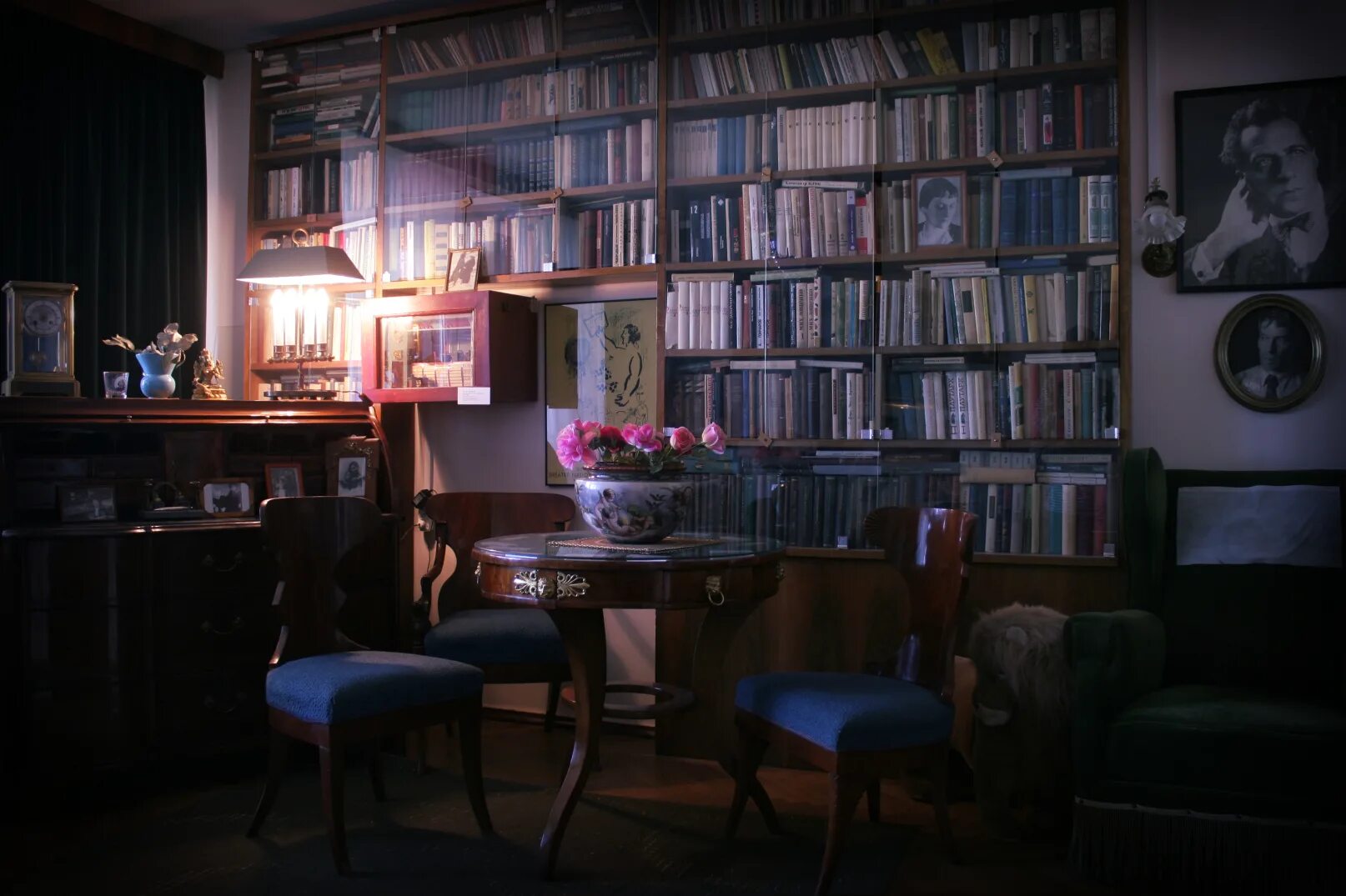 квартира режиссер