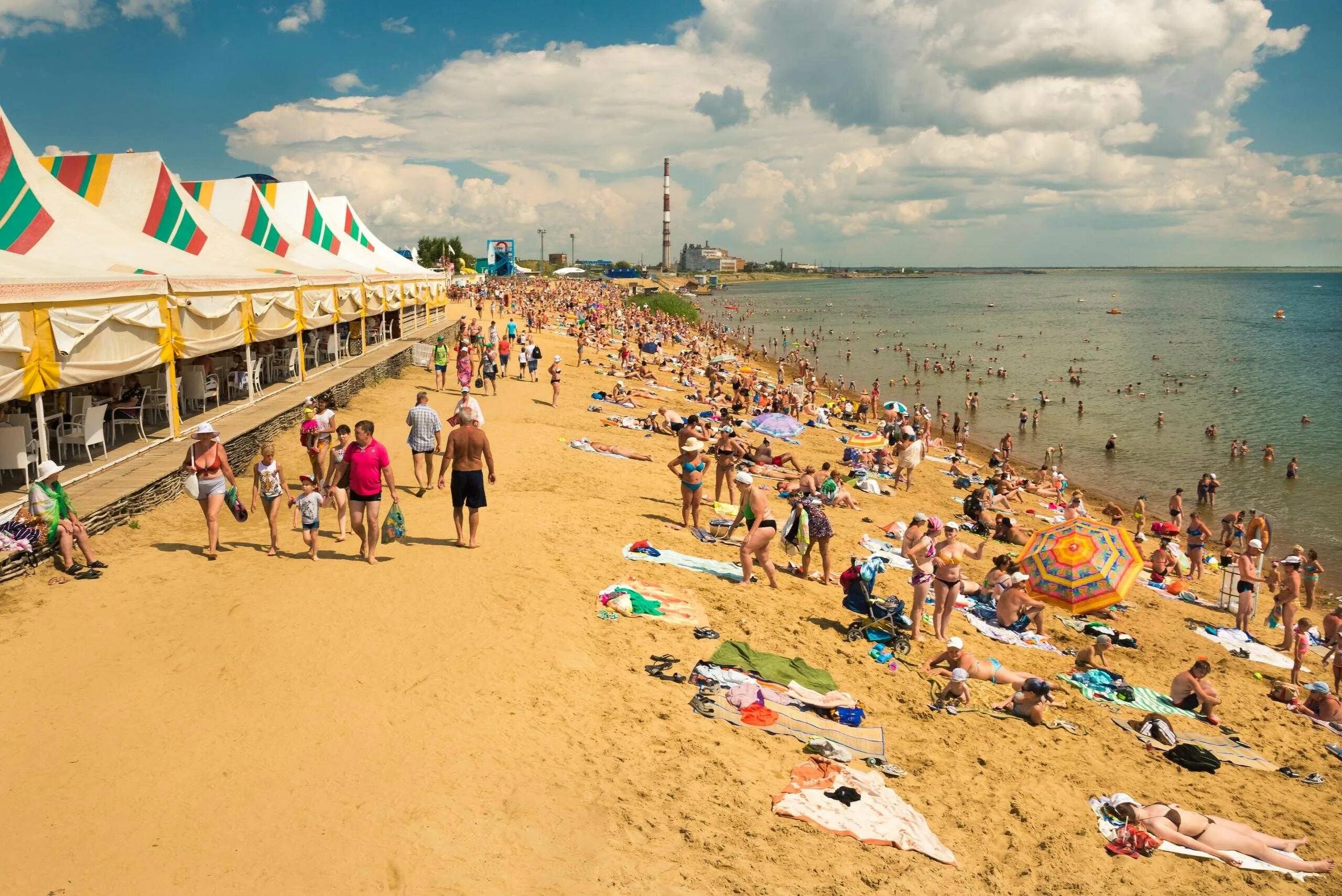 Яровое алтайский край 2023. Озеро яровое курорт алтай. Яровое алтайский край 2023. Алтай озеро яровое аквапарк. Большое яровое озеро алтайского края.