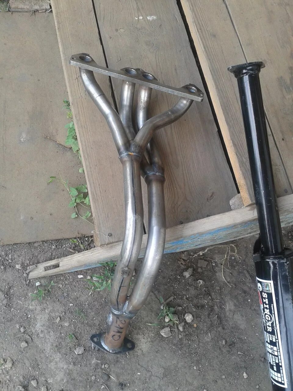 паук 4-1 на ваз 2114 16 клапанов. приора стингер 4-2-1. выпускной коллектор ваз 2114 4-2-1. выпускной коллектор ваз 2114 паук. паук 4 2 1 на ваз 2114.