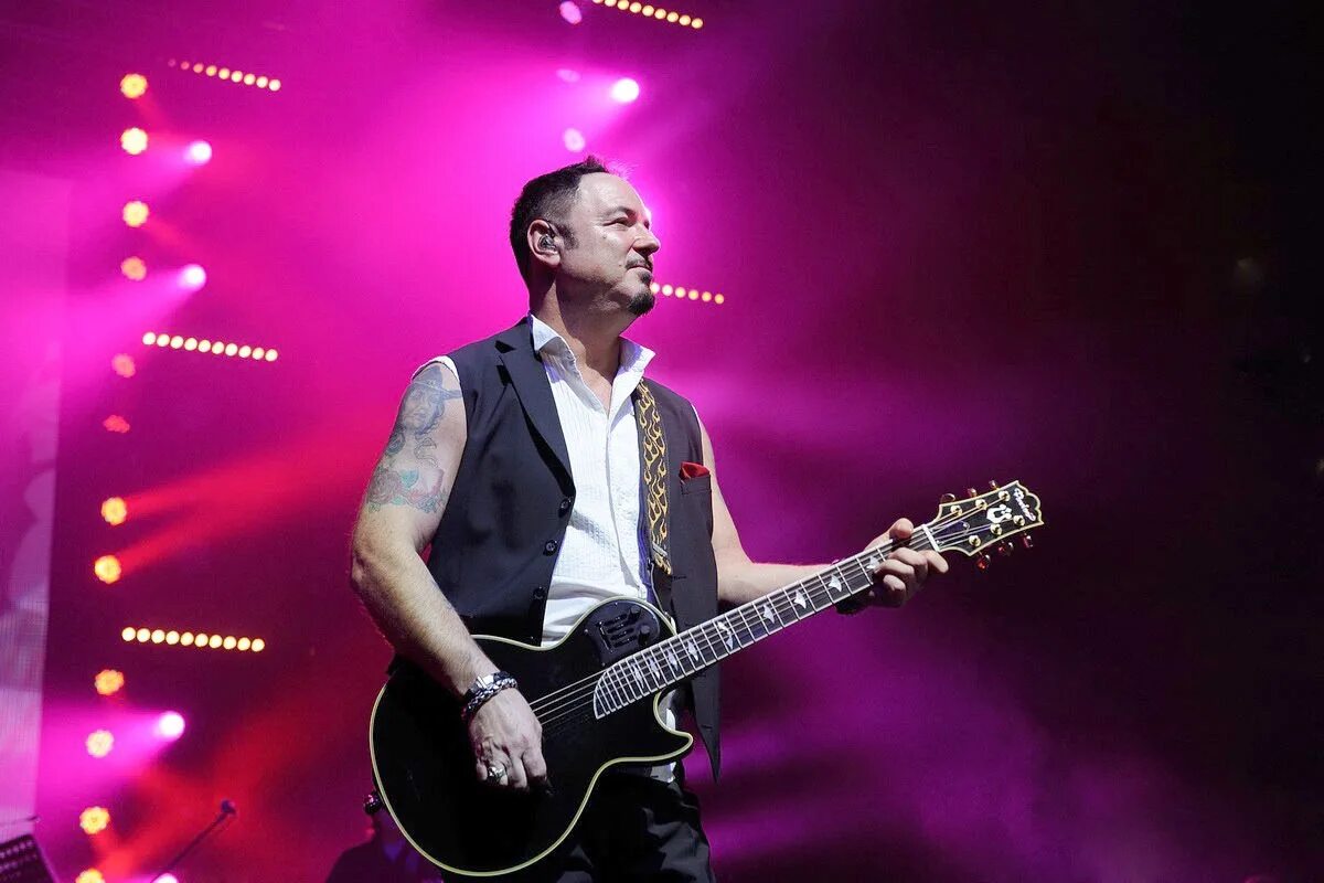 максим леонидов командир (1995). песня от питера до москвы максим леонидов. максим леонидов от питера до москвы слушать. максим леонидов доброй ночи. максим леонидов конь.