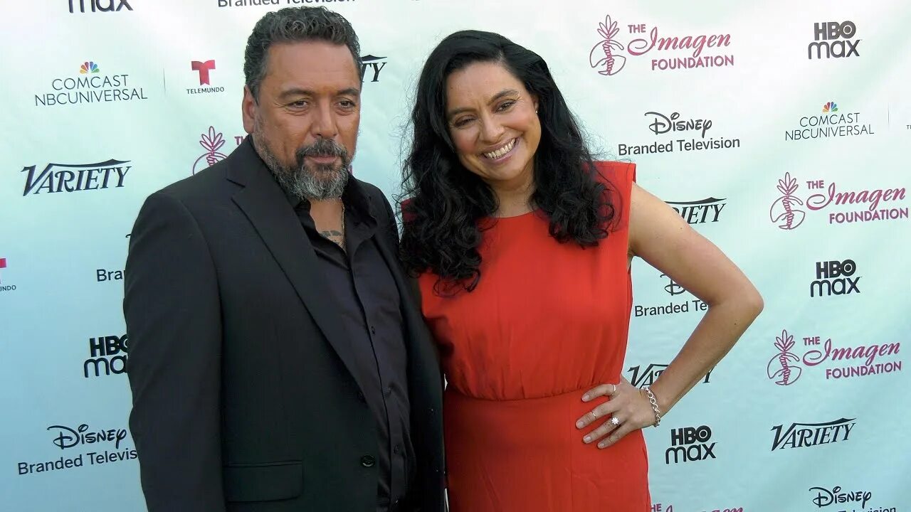 Valdesol felix solis. Озарк злодей. Феликс солис рост. Феликс солис. Феликс солис сопрано.