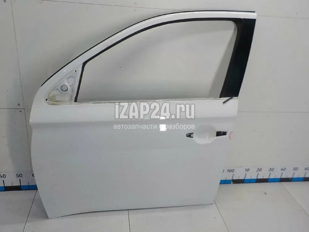 Дверь передняя 5700в522 Mitsubishi. Дверь передняя Mitsubishi Outlander 3. Дверь левая Outlander 2013 года. Передняя левая дверь на Mitsubishi Outlander 3.