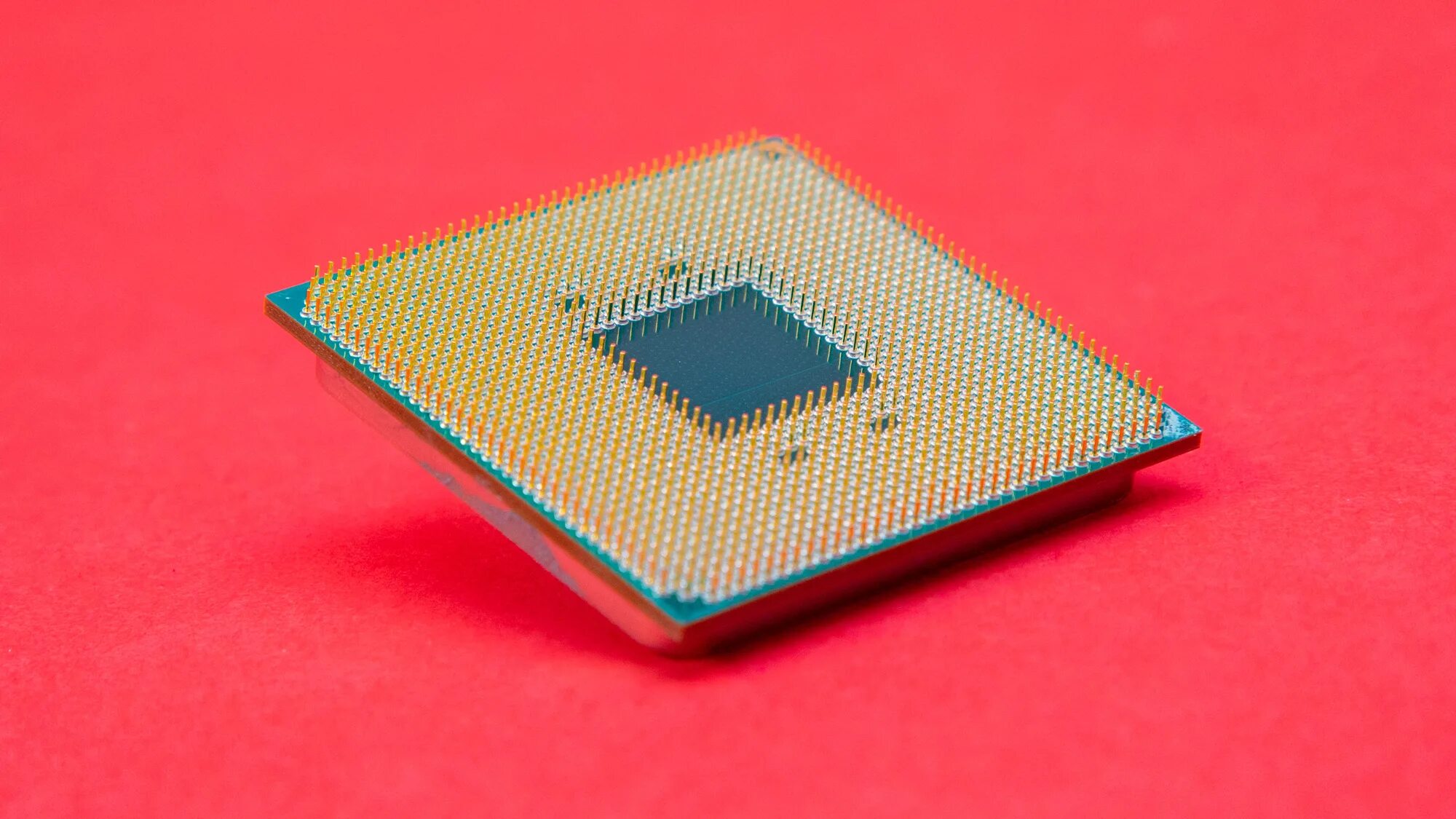 Geekom a8 amd ryzen9 8945hs. Amd ryzen 9 3950x. процессор 3950 кристалл. amd 9 3900 погнутые ножки. am4 процессор ножки.