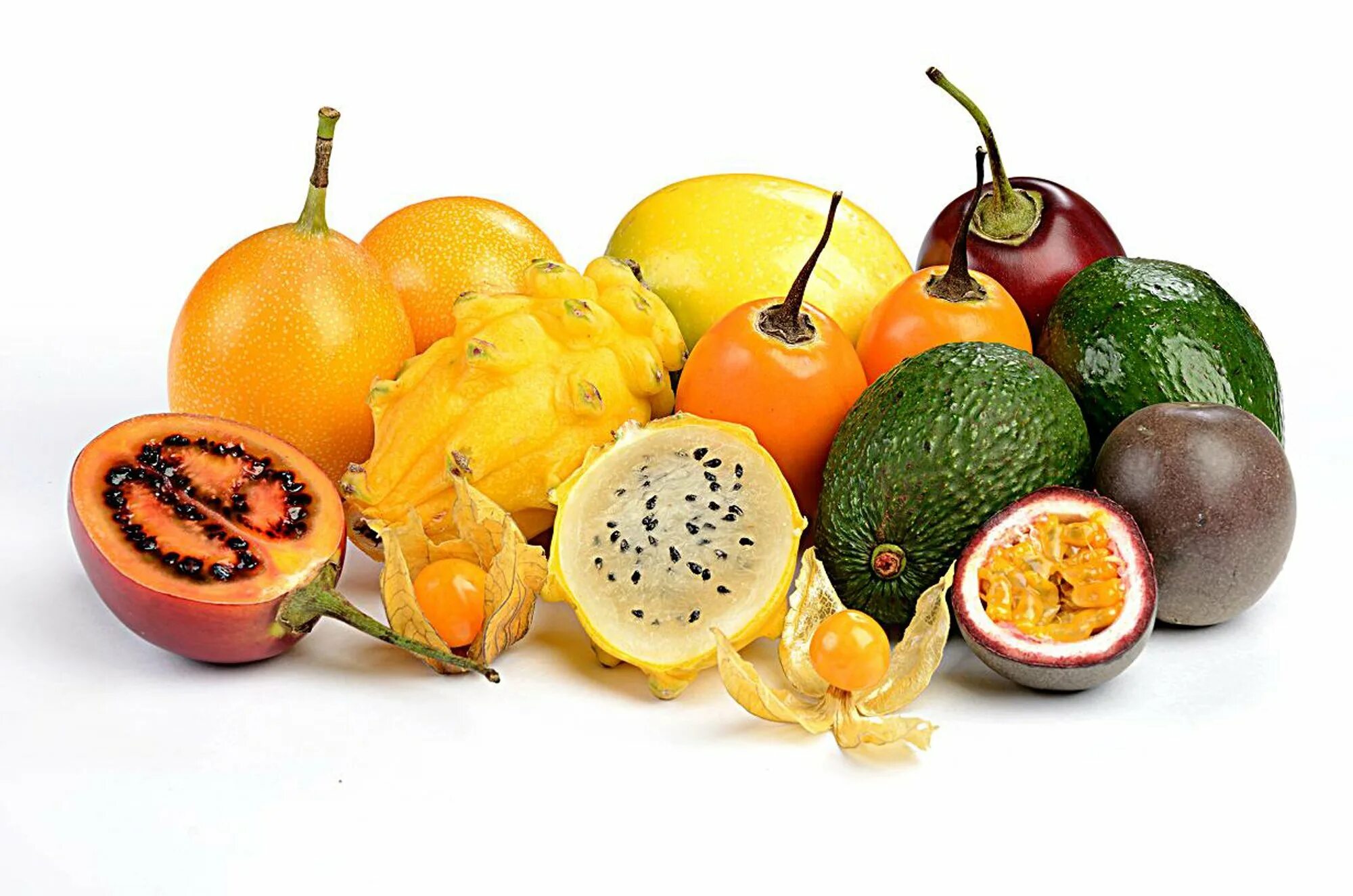 25 фруктов. Тропические фрукты. Экзотические фрукты и овощи. Экзотические фрукты на белом фоне. Тропический фрукт оранжевого цвета.